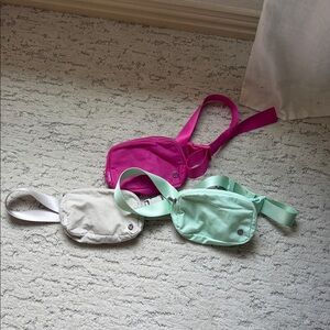 Lululemon like new 3 pack of belt bags